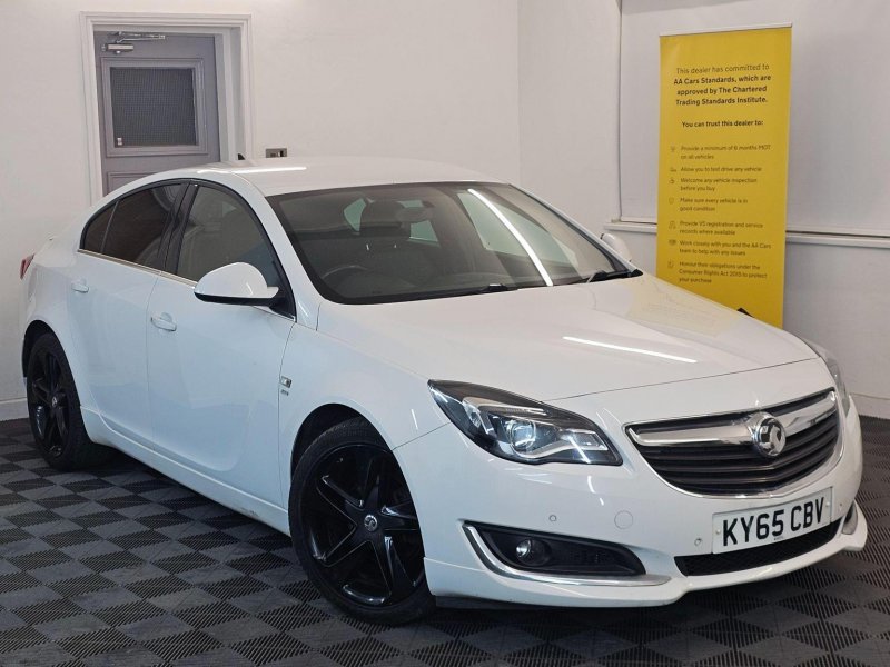 VAUXHALL INSIGNIA