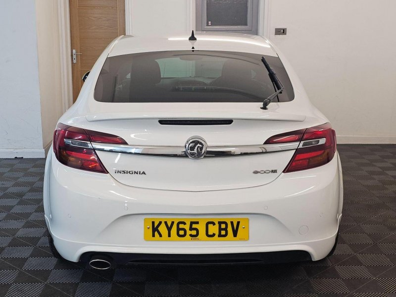 VAUXHALL INSIGNIA