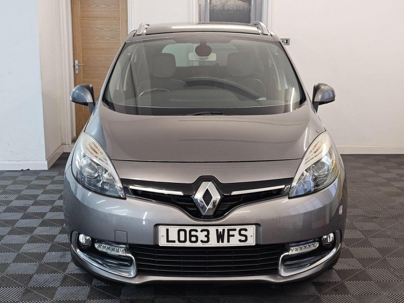 RENAULT GRAND SCENIC