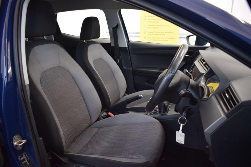 SEAT IBIZA