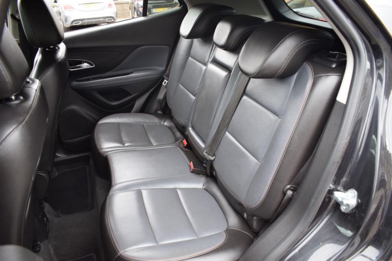 VAUXHALL MOKKA