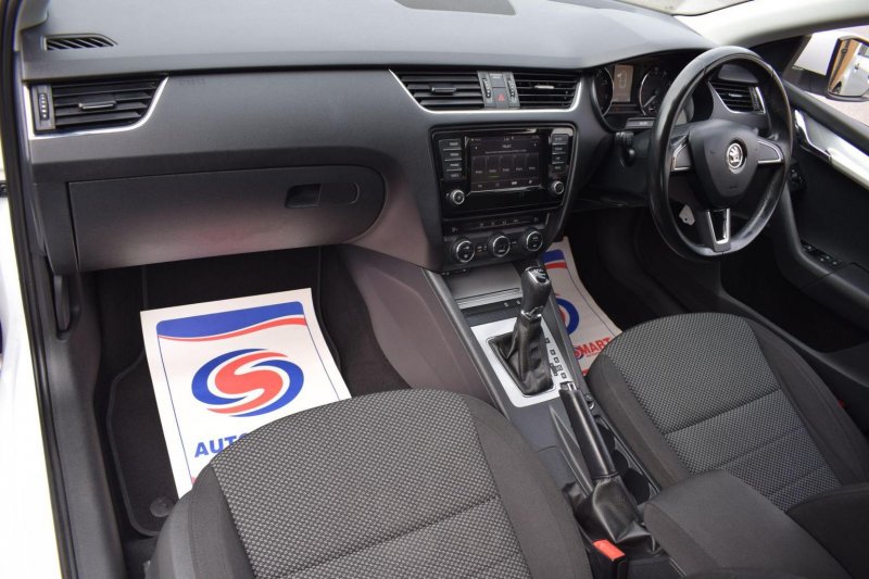 SKODA OCTAVIA