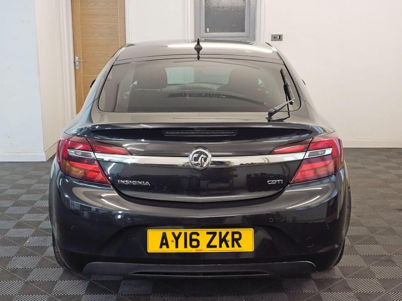 VAUXHALL INSIGNIA