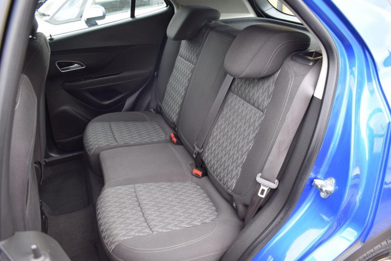 VAUXHALL MOKKA