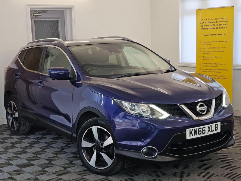 View NISSAN QASHQAI 1.5 dCi N-Connecta 2WD Euro 6 (s/s) 5dr