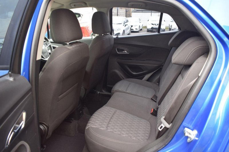 VAUXHALL MOKKA