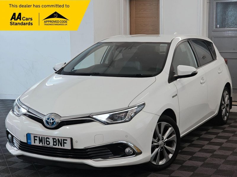 View TOYOTA AURIS 1.8 VVT-h Excel CVT Euro 6 (s/s) 5dr (Safety Sense)