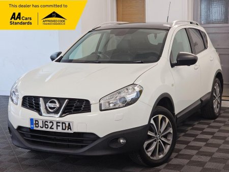 NISSAN QASHQAI 1.6 Tekna 2WD Euro 5 5dr