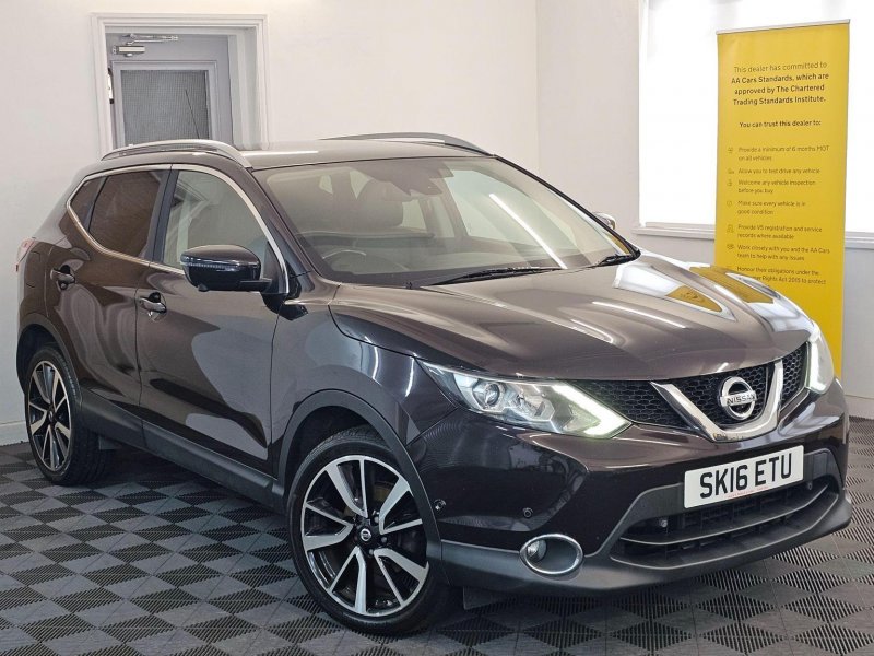 View NISSAN QASHQAI 1.5 dCi Tekna 2WD Euro 6 (s/s) 5dr