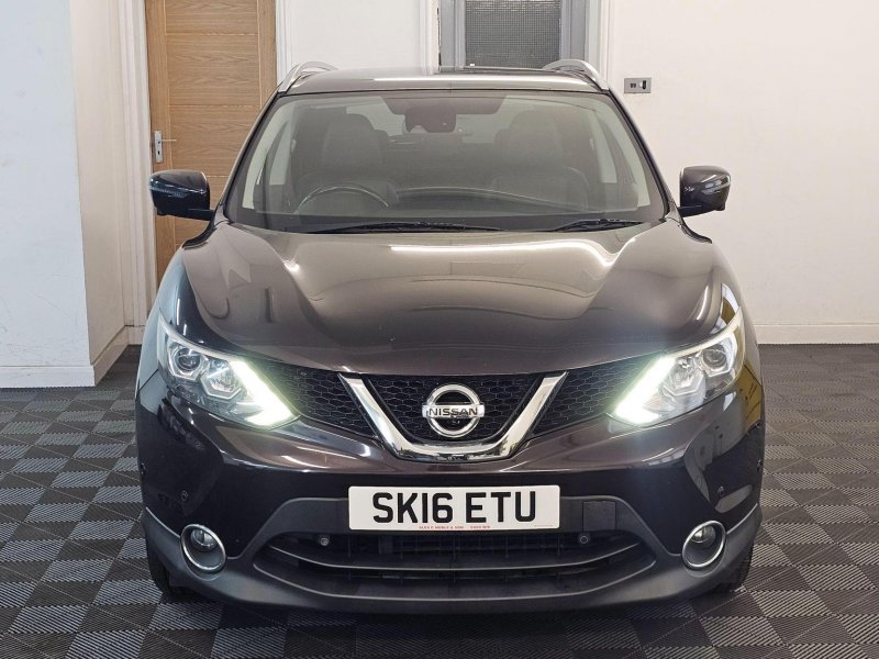 View NISSAN QASHQAI 1.5 dCi Tekna 2WD Euro 6 (s/s) 5dr