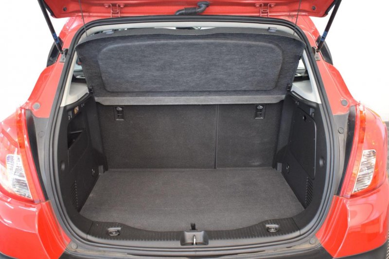 VAUXHALL MOKKA