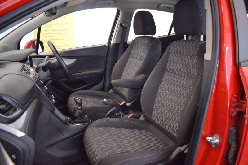 VAUXHALL MOKKA