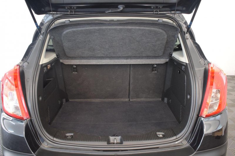 VAUXHALL MOKKA