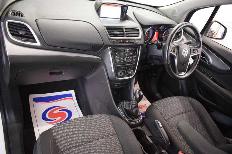 VAUXHALL MOKKA