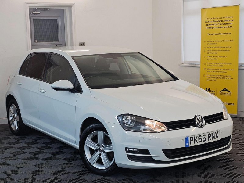 View VOLKSWAGEN GOLF 1.6 TDI BlueMotion Tech Match Edition DSG Euro 6 (s/s) 5dr