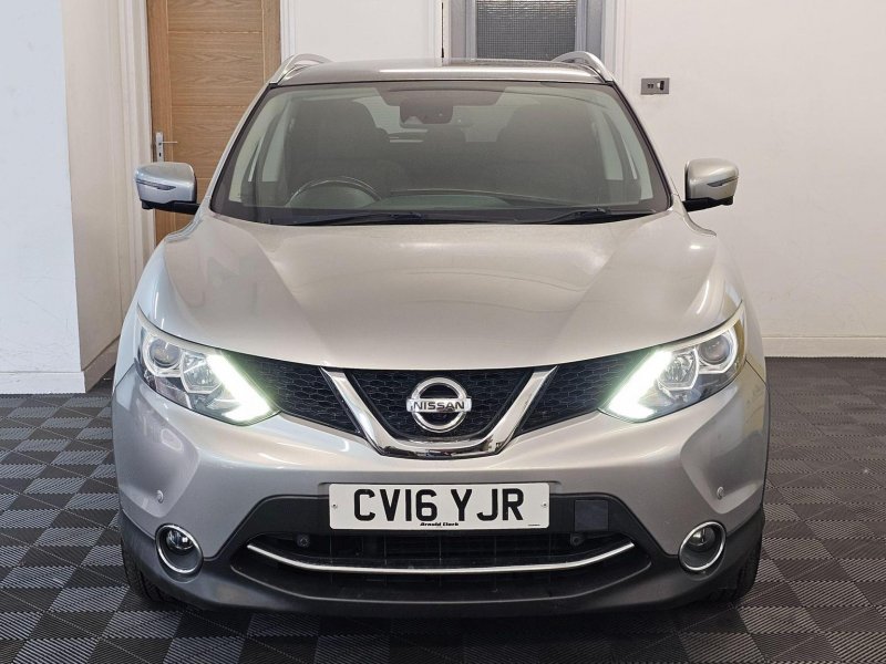 View NISSAN QASHQAI 1.5 dCi n-tec+ 2WD Euro 6 (s/s) 5dr