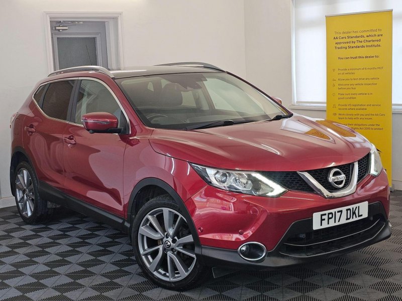 View NISSAN QASHQAI 1.5 dCi Tekna 2WD Euro 6 (s/s) 5dr