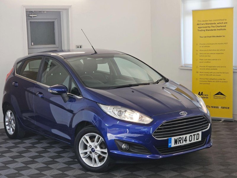 View FORD FIESTA 1.0T EcoBoost Zetec Euro 5 (s/s) 5dr