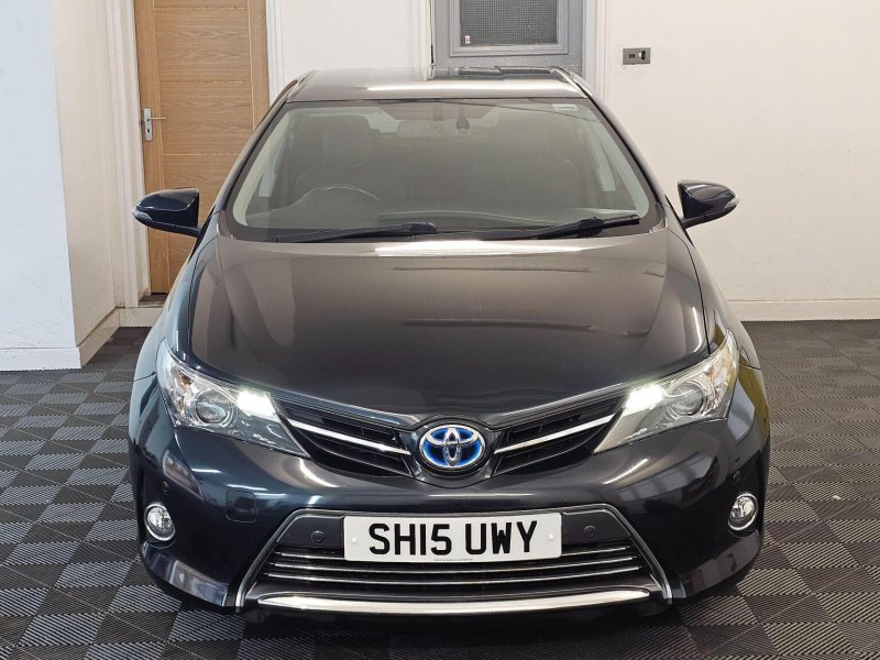 View TOYOTA AURIS 1.8 VVT-h Excel CVT Euro 5 (s/s) 5dr